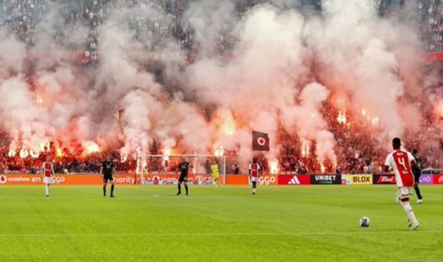 Olaylı Derbinin Kazananı Feyenoord: Ajax'ı 4-0 Mağlup Etti