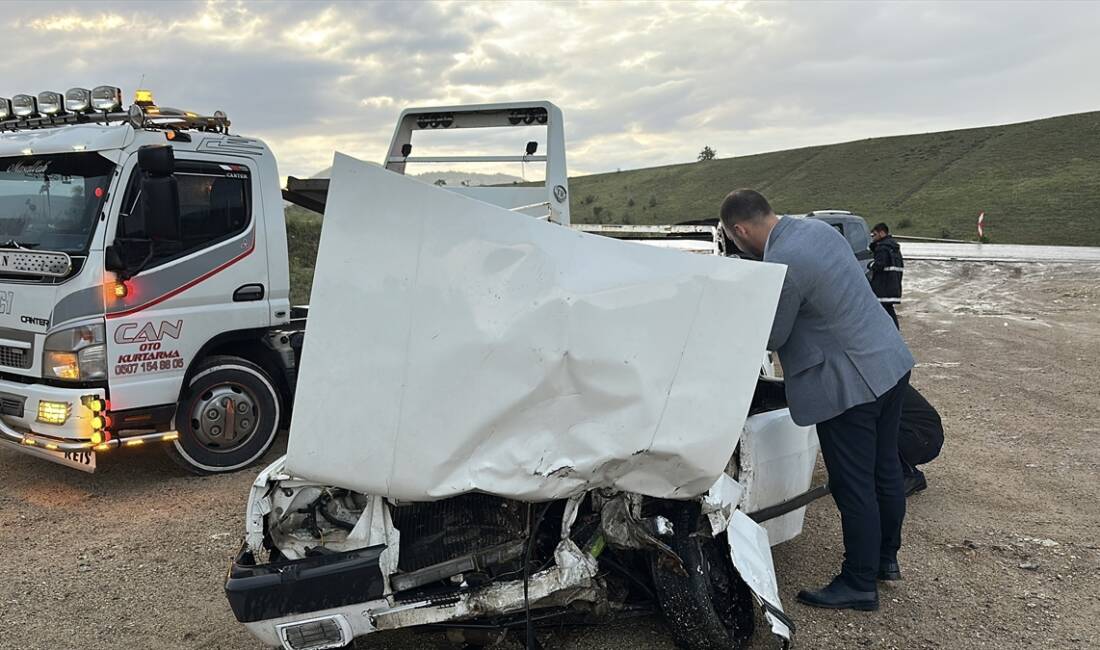 ANKARA (AA) – Ankara’nın Çubuk ilçesinde meydana gelen trafik kazasında