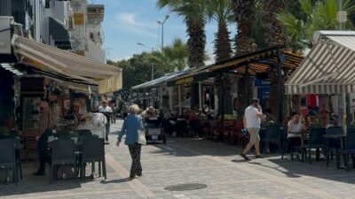 Balıkesir’e bağlı Avşa Adası’nda Kurban Bayramı öncesinde yoğunluk arttı. Tatilcilerin