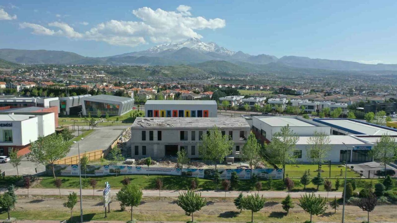 Kayseri Büyükşehir Belediyesi ile hayırsever iş birliğindeki önemli ve anlamlı