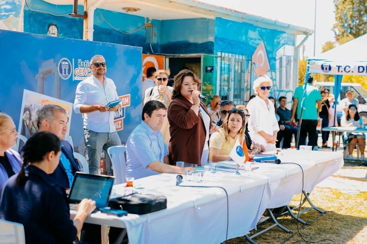 Didim Belediye Başkanı Hatice Gençay, Didim Belediyesi tarafından düzenlenen ’Mahallemi