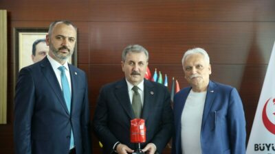 ANKARA (AA) – BBP Genel Başkanı Mustafa Destici, kurban vekaletini