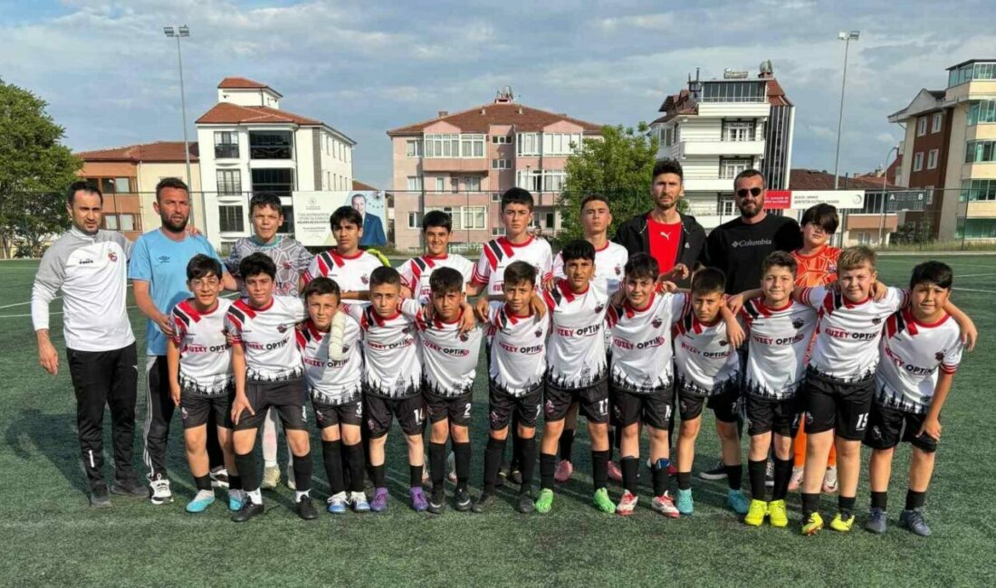 U13 Gençler Ligi dün oynanana ve bugün oynanacak maçlarla başlarken,