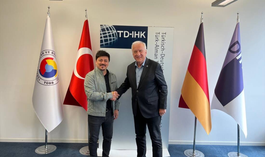 - Biruni Teknopark Genel Müdürü Sezgin Erzan:
- "Milli Teknoloji Hamlesi'nin