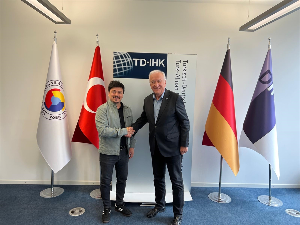 - Biruni Teknopark Genel Müdürü Sezgin Erzan:
- "Milli Teknoloji Hamlesi'nin