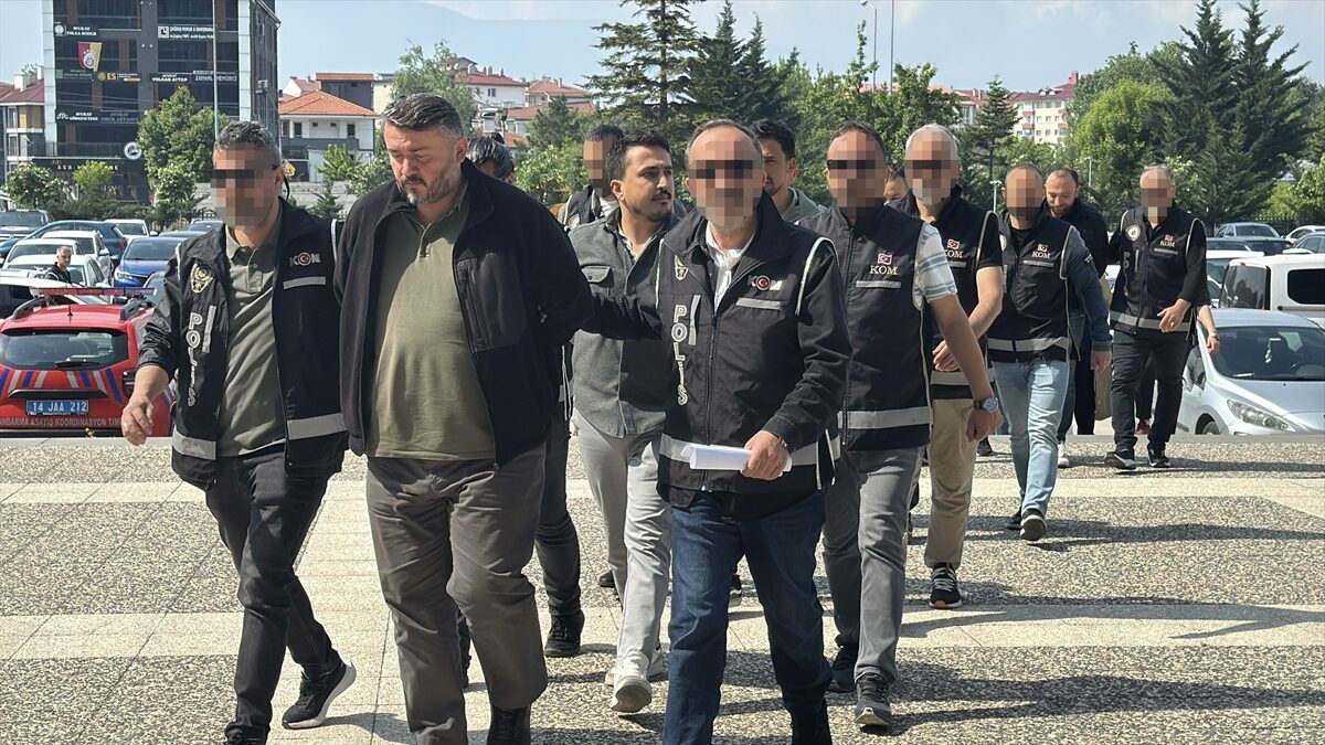 BOLU (AA) – Bolu merkezli iki ilde, Fetullahçı Terör Örgütü’nün