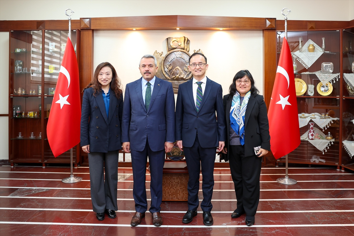 RİZE (AA) – Rize’de Çin Halk Cumhuriyeti Ankara Büyükelçisi Jiang