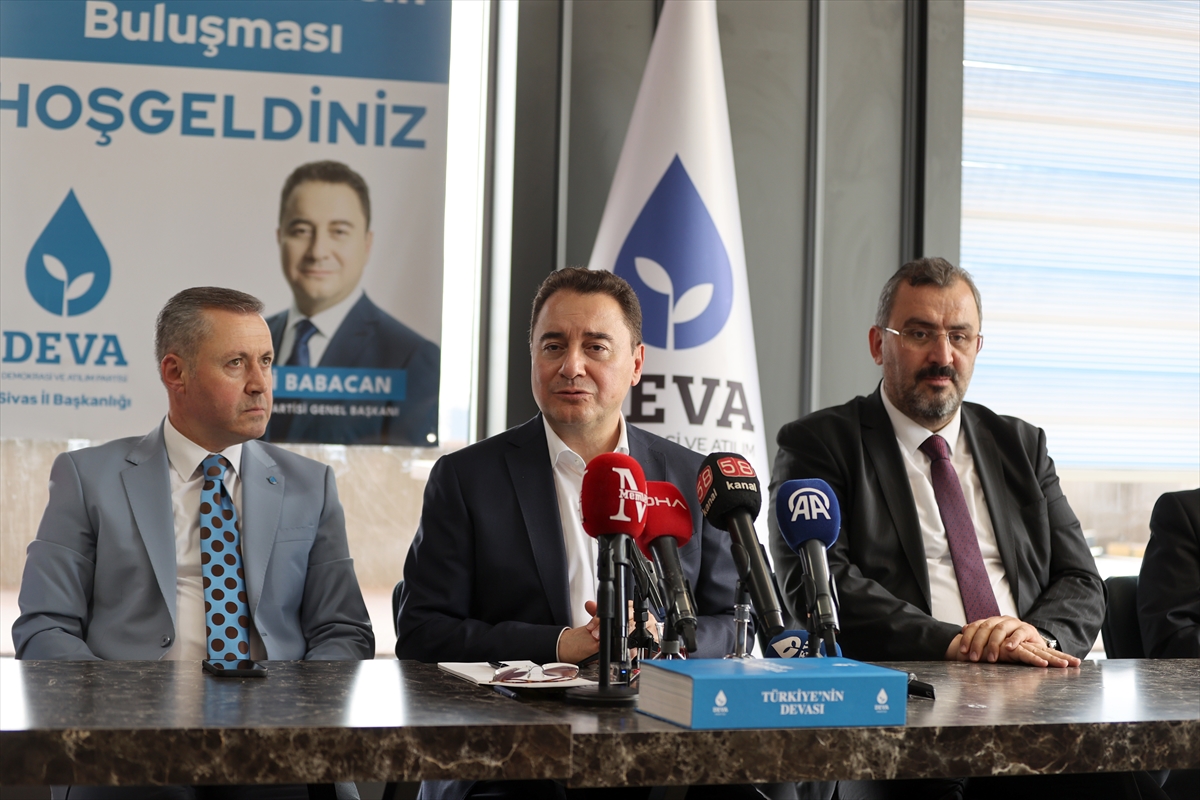 SİVAS (AA) – DEVA Partisi Genel Başkanı Ali Babacan, Sivas’ta