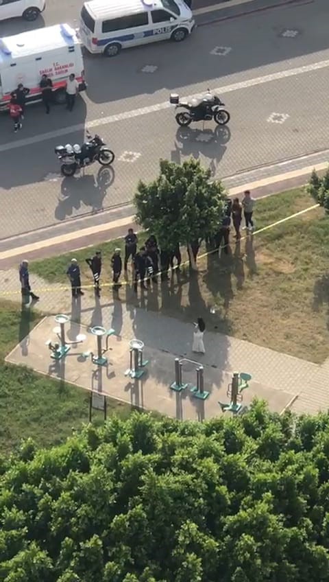 Adana’da, eski sevgilisinin görevli olduğu okula giderek görüşeme talebinde bulunan