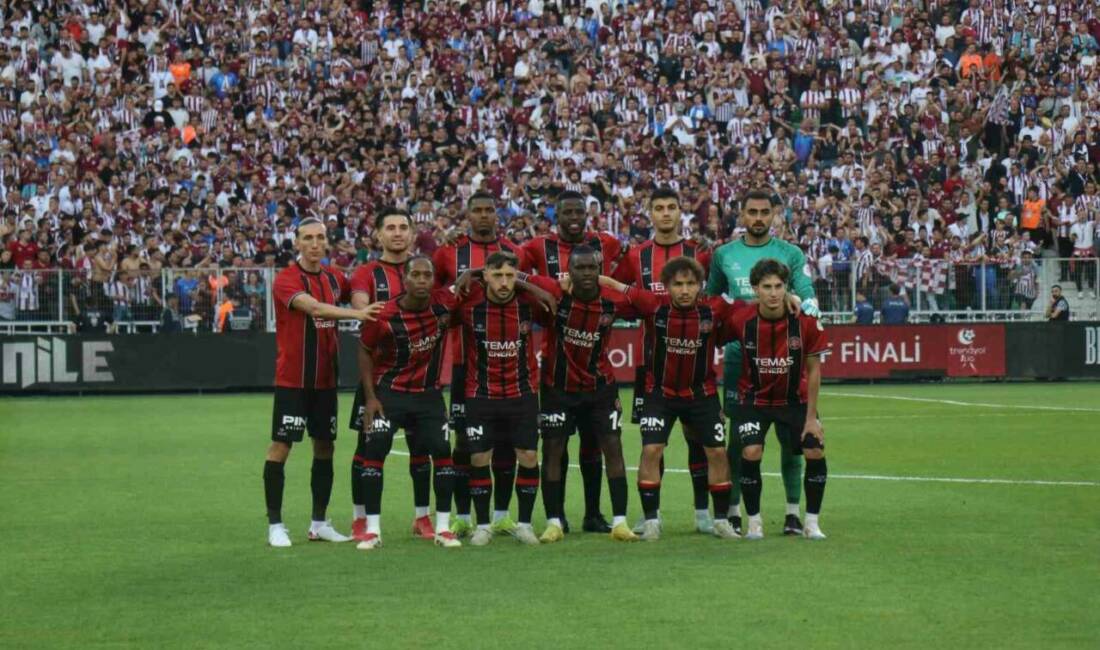 Fatih Karagümrük, Trendyol 1. Lig play-off finalinde Bandırmaspor’u mağlup ederek