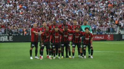 Fatih Karagümrük, Trendyol 1. Lig play-off finalinde Bandırmaspor’u mağlup ederek
