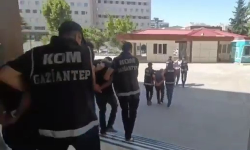 Gaziantep’te tefecilik suçuna yönelik operasyonda 4 şahıs gözaltına alındı. Adli