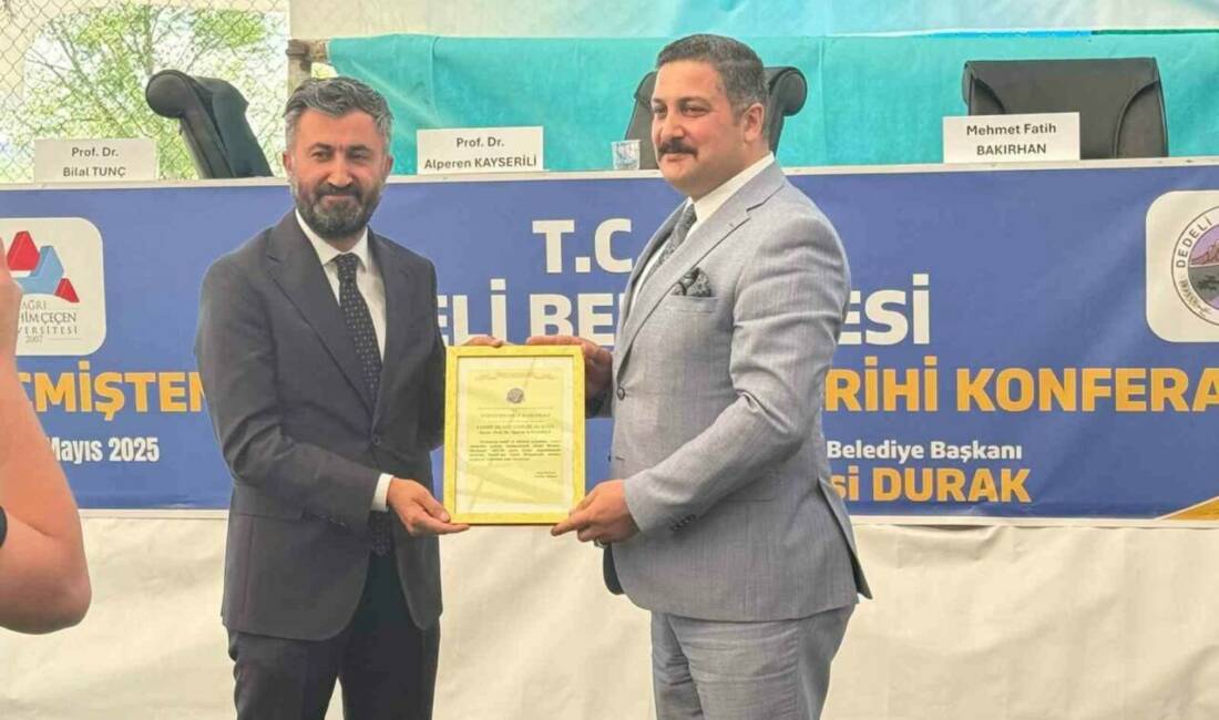 Dedeli Belediyesi’nin düzenlediği ‘’Geçmişten Günümüze Dedeli Tarihi Konferansı’’ konferansa yoğun