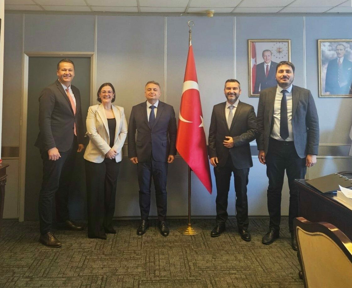 Yerel satıcıları global pazarlarda da destekleyen Hepsiburada, Ticaret Bakanlığı’nın E-ihracat