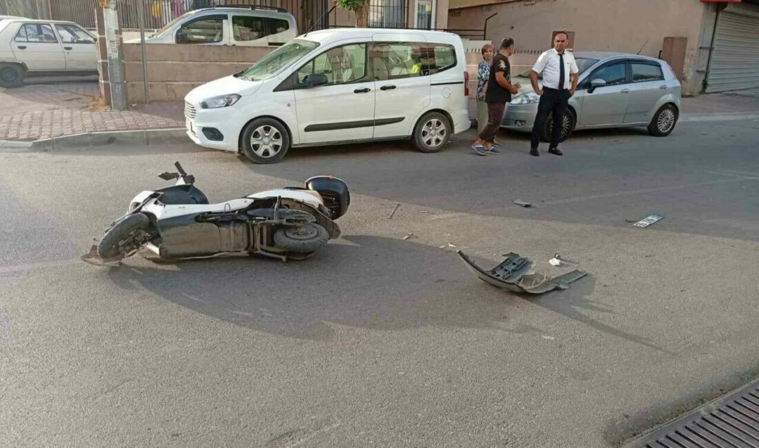 Antalya’da sabah işe gitmek üzere yola çıkan kadın, elektrikli bisikletiyle