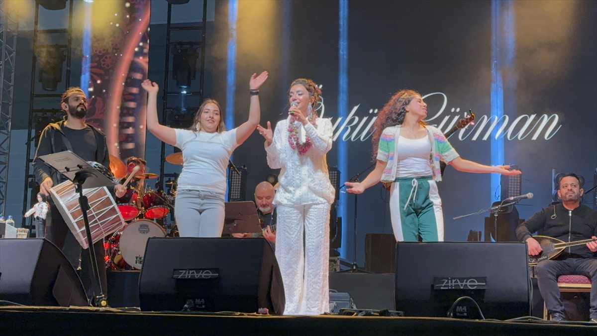 ISPARTA (AA) – Isparta’da düzenlenen 2025 Uluslararası Gül Festivali kapsamında