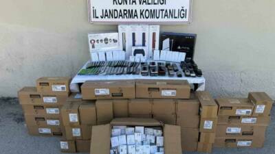 Konya’nın Ereğli ve Akşehir ilçelerinde kaçak cep telefonu ve alkol