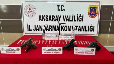 Aksaray’da bir şahsın evine operasyon düzenleyen jandarma yarım kilo uyuşturucu