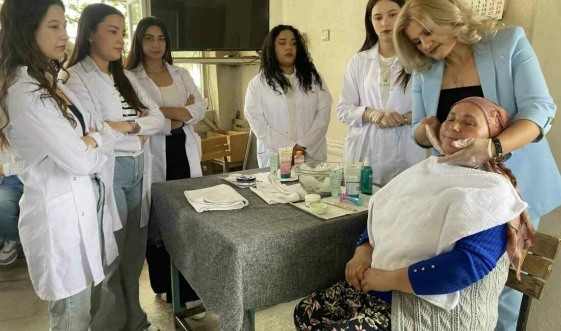 MANİSA (İHA) – Manisa’nın Alaşehir ilçesinde Halk Eğitimi Merkezi tarafından