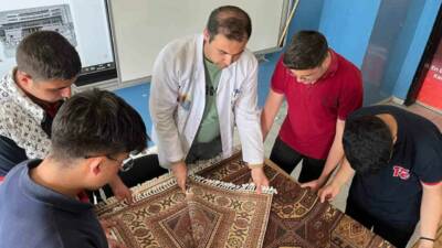 Kars 15 Temmuz Şehitler Anadolu Lisesi öğrencileri, unutulmaya yüz tutmuş