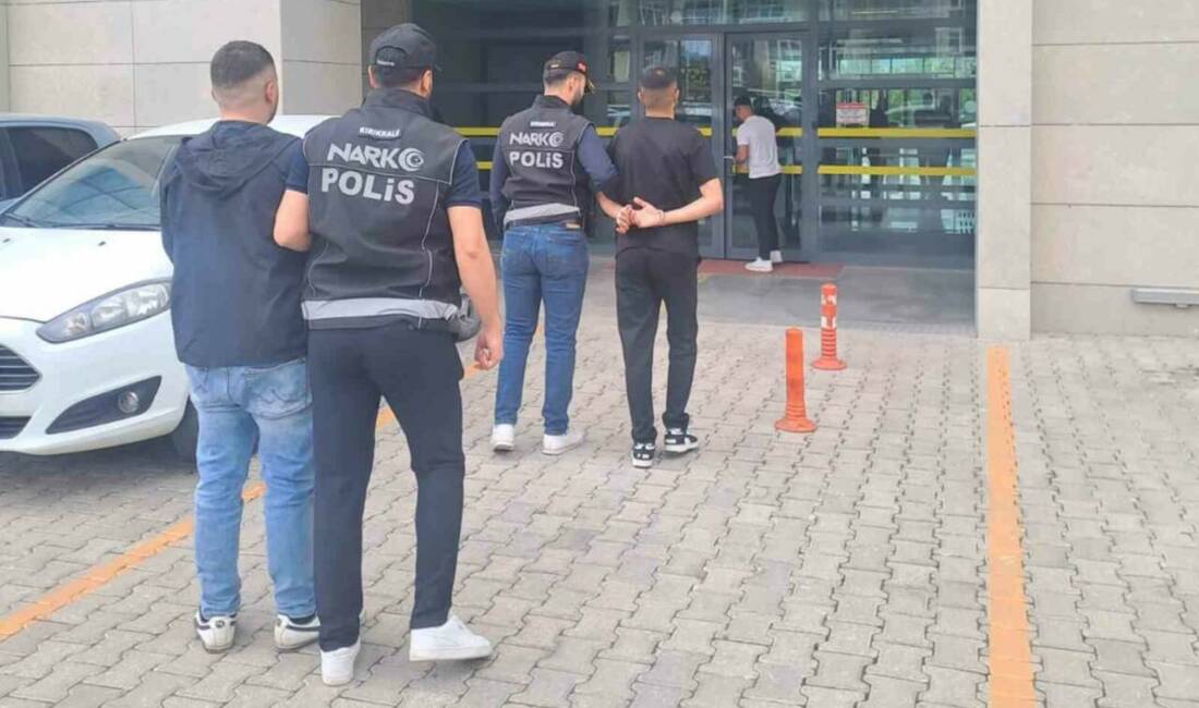 Kırıkkale’de polis ekiplerince düzenlenen uyuşturucu operasyonunda 2 bin 240 adet