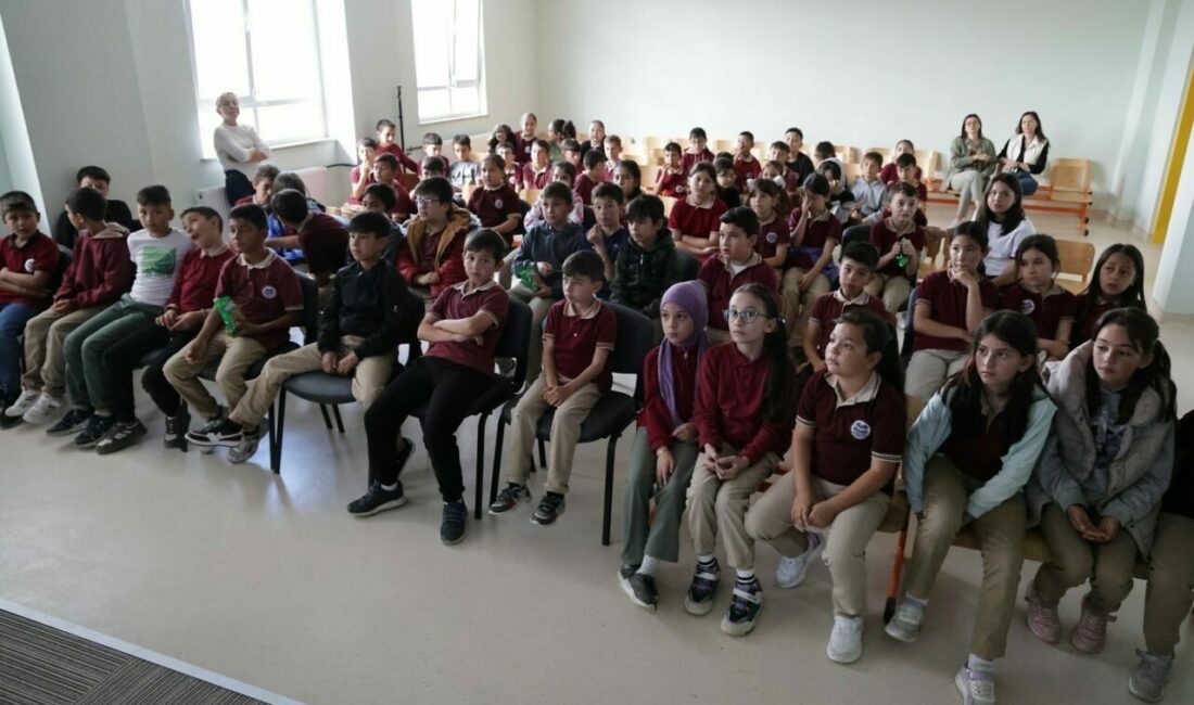 Kütahya Belediyesi, çevre bilincini artırmak ve sıfır atık anlayışını toplum