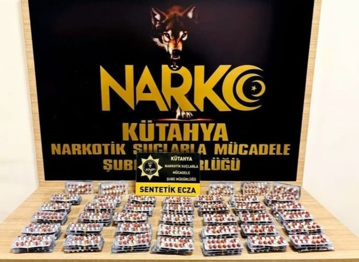 Suç işlemek amacıyla örgüt kurma, silah ticareti ve kaçakçılığı, uyuşturucu