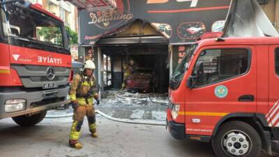 MANİSA (AA) – Manisa’nın Şehzadeler ilçesinde oto yıkamacıda çıkan yangında