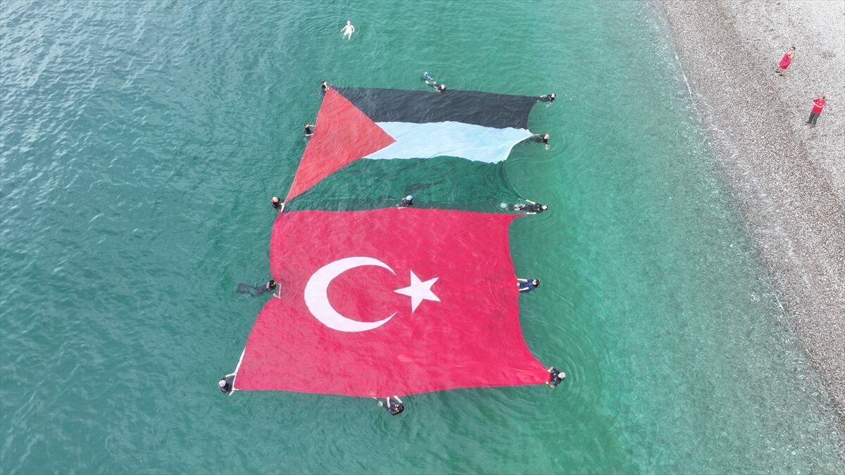 ANTALYA (AA) – İnsan Hak ve Hürriyetleri (İHH) İnsani Yardım