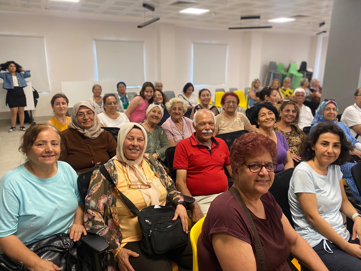 MERSİN (AA) – Mersin Üniversitesi (MEÜ) bünyesinde 60 yaş üstü