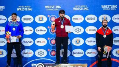 Moğolistan Ulaanbaatar Open Ranking Serisi’nde grekoromen stilde ilk günde milli