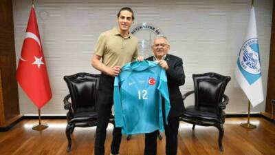 Kayseri Büyükşehir Belediye Başkanı Dr. Memduh Büyükkılıç, Fransa’nın Rennes kulübünde