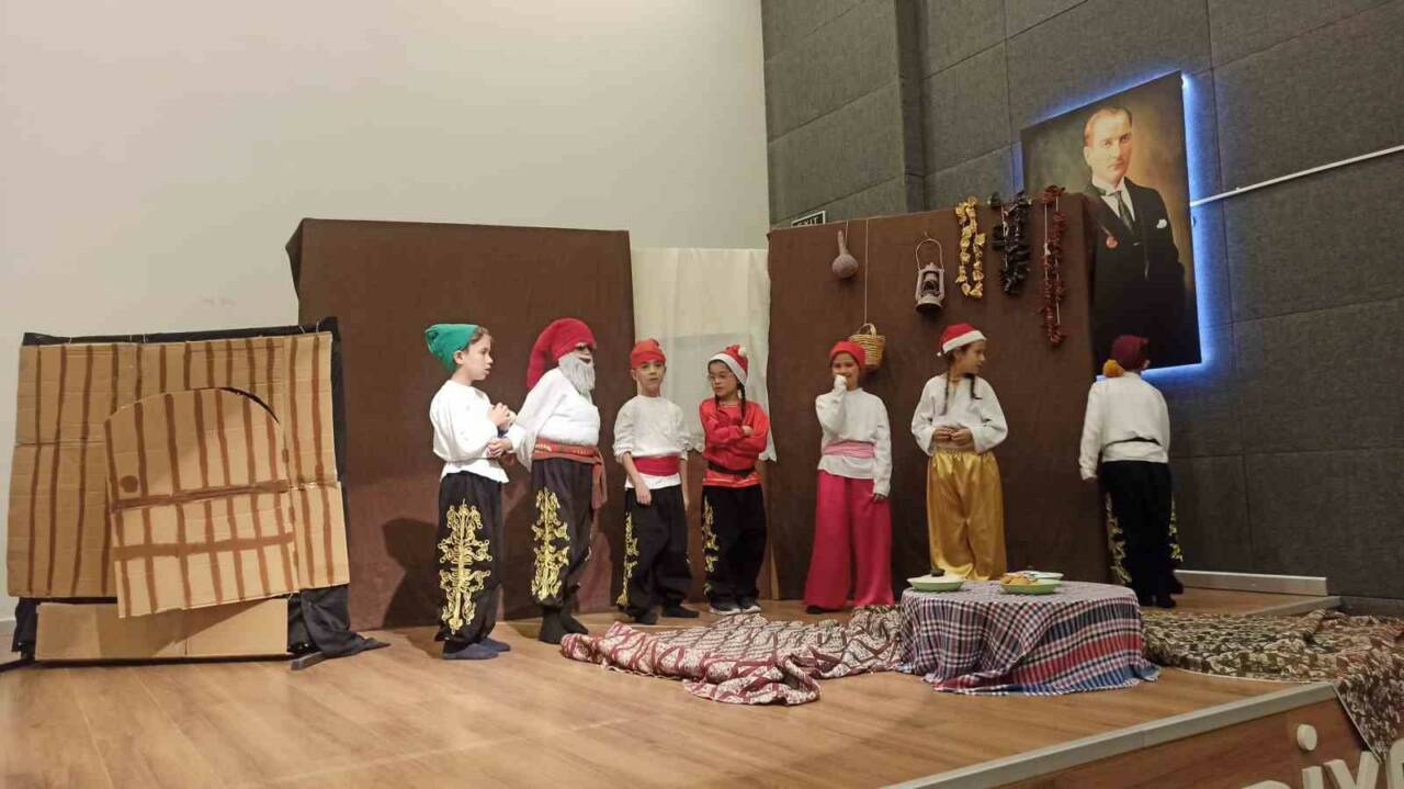 Sarıgöl Halk Eğitimi Merkezi Müdürlüğü tarafından yıl sonu etkinlikleri kapsamında