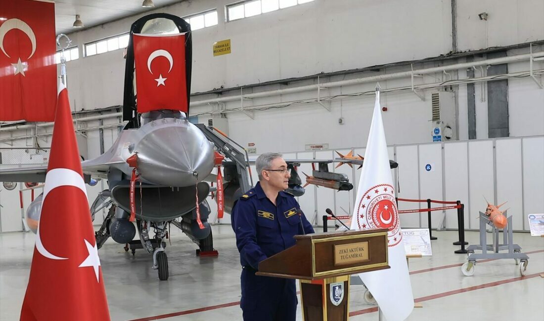 - Basın ve Halkla İlişkiler Müşaviri Tuğamiral Zeki Aktürk:
- "Suriye