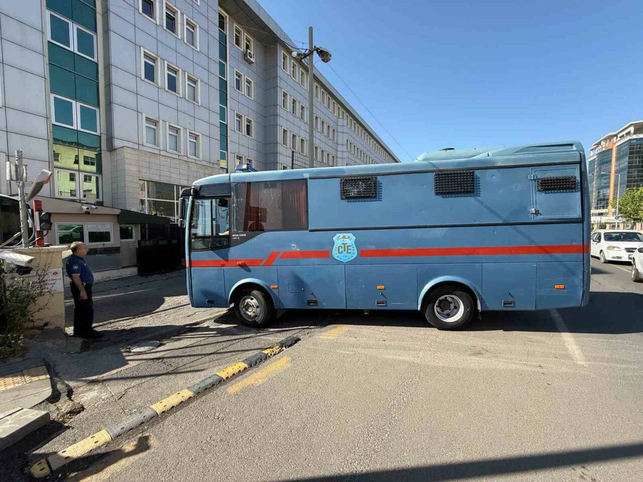 Diyarbakır’da 8 yaşındaki Narin Güran cinayetine ilişkin haklarında dava açılan