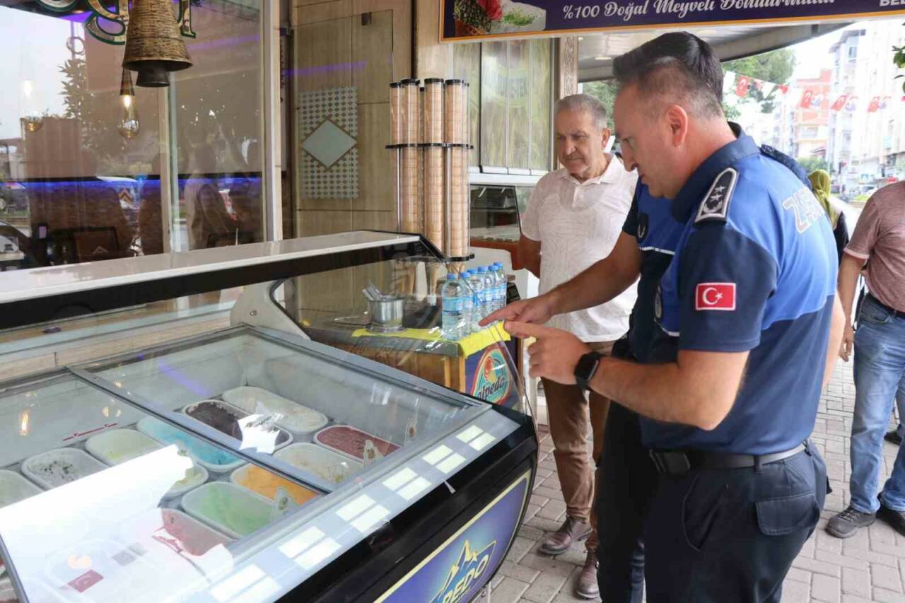 Nazilli Belediyesi Zabıta Müdürlüğü ekipleri, yaklaşan Kurban Bayramı öncesinde halk