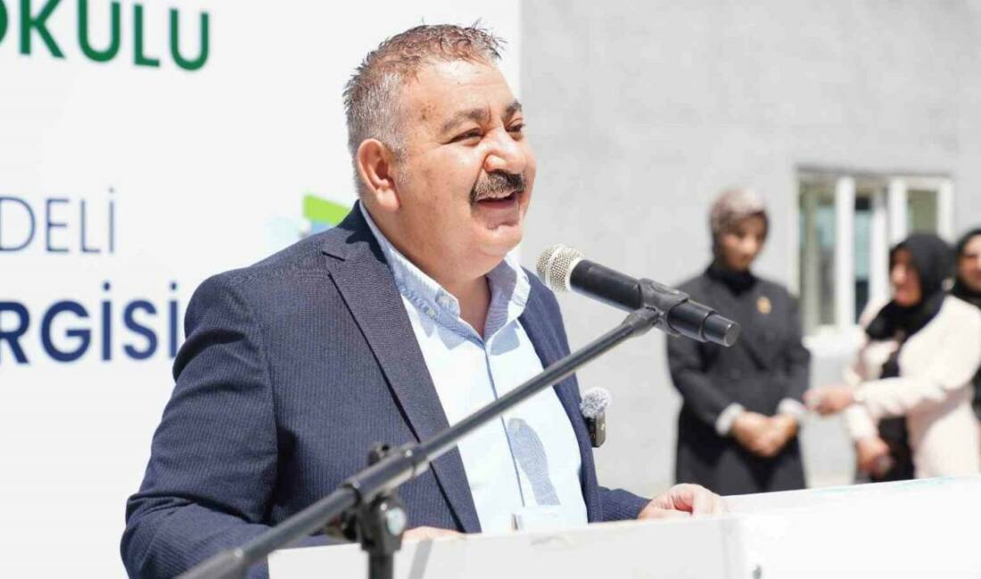 Palandöken Belediyesi ile Kayakyolu İlkokulu’nun işbirliğinde düzenlenen “Geri Dönüşüm Sıfır
