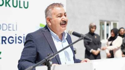 Palandöken Belediyesi ile Kayakyolu İlkokulu’nun işbirliğinde düzenlenen “Geri Dönüşüm Sıfır