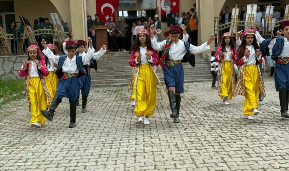 Ağrı’nın Patnos ilçesinde “Bilim Sanat ve Eğitim Şöleni ” düzenlendi.