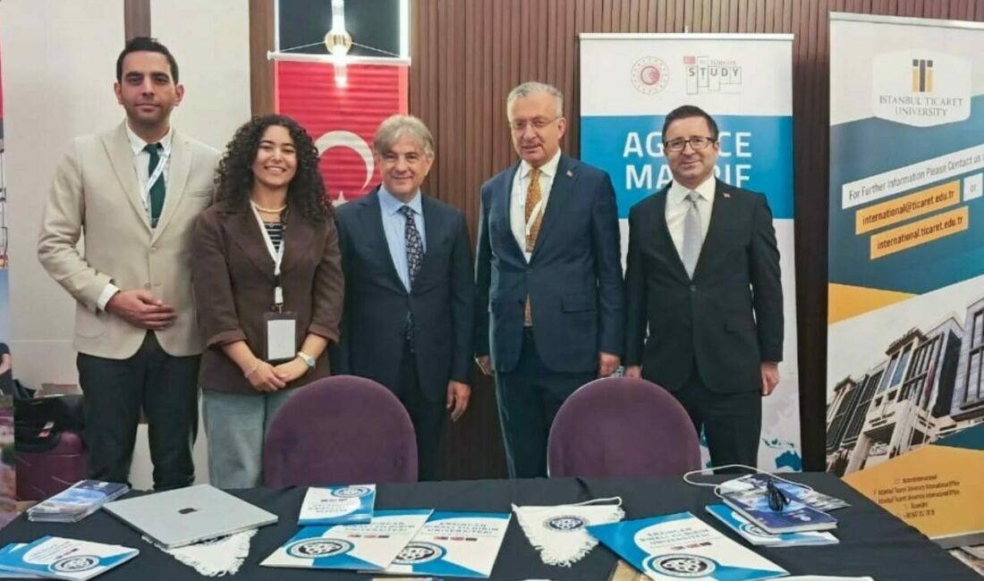Erzincan Binali Yıldırım Üniversitesi (EBYÜ) Rektörü Prof. Dr. Akın Levent,