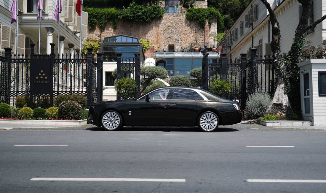 - Rolls-Royce Motor Cars İstanbul Genel Müdürü Hilal Aysal:
- "Ghost