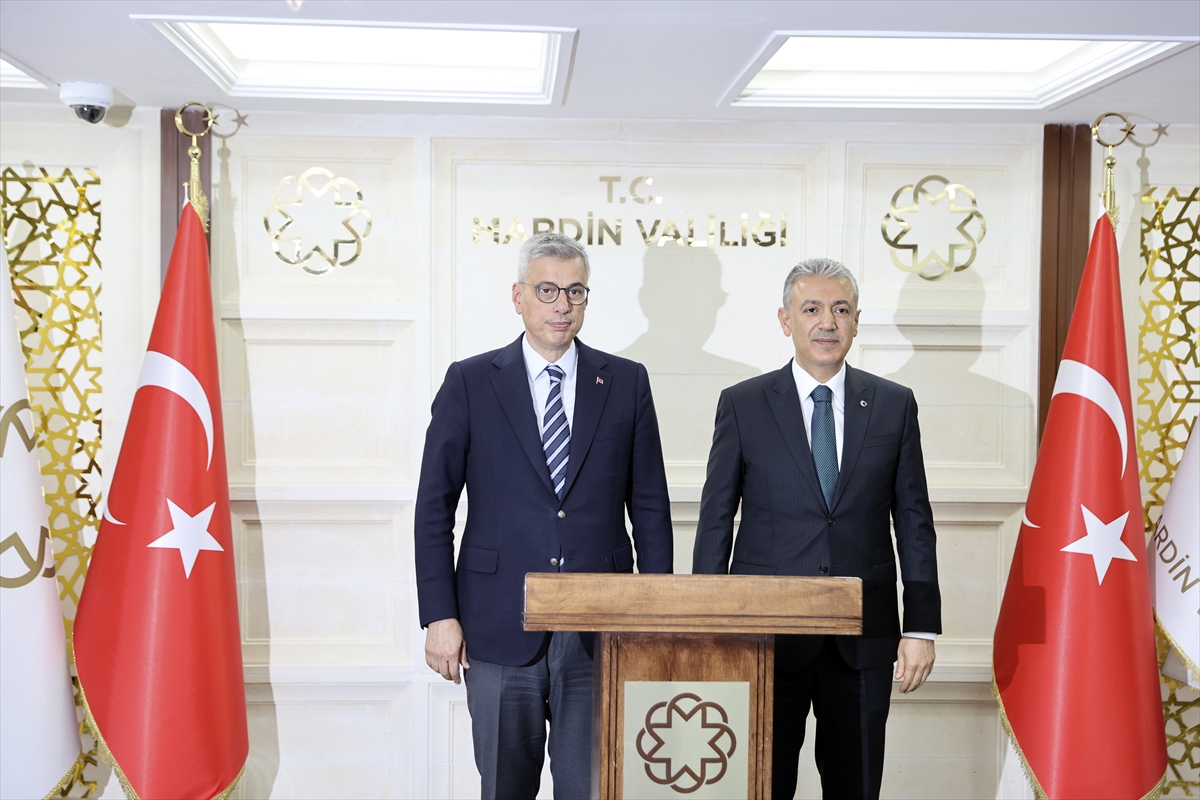 - "26 Mayıs'tan itibaren 80 yaş üzeri yaşlılarımızın veya yatağa