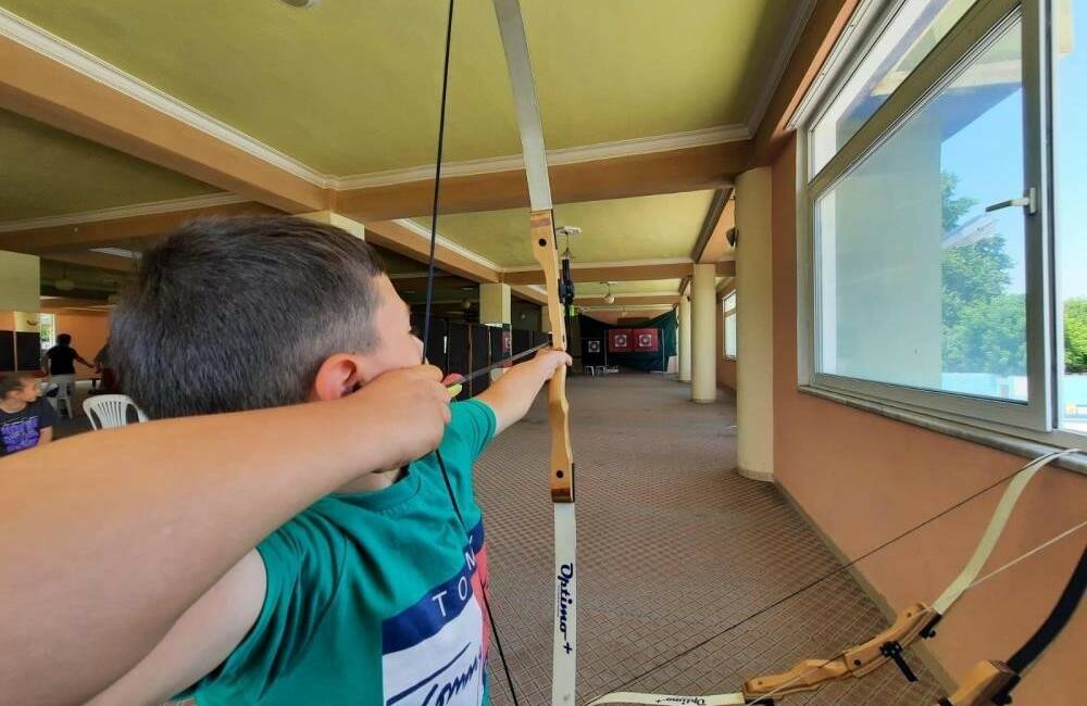 Manisa’nın Salihli ilçesindeki Gençlik ve Spor Müdürlüğü, çocuk ve gençlerin