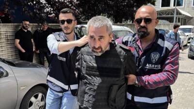 SAMSUN (AA) – Samsun’da kardeşini silahla vurarak öldürdüğü gerekçesiyle gözaltına