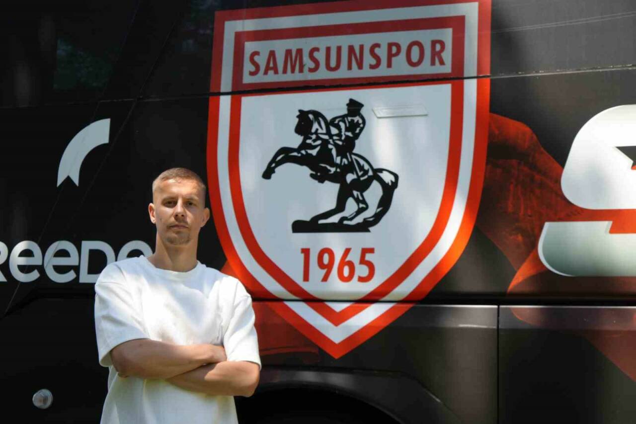 SAMSUN (İHA) – Samsunspor’un Slovak stoperi Lubomir Satka, Türkçe verdiği