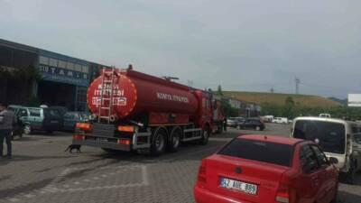 Konya’nın Seydişehir ilçesinde bir oto tamirhanesinde çıkan yangın paniğe neden