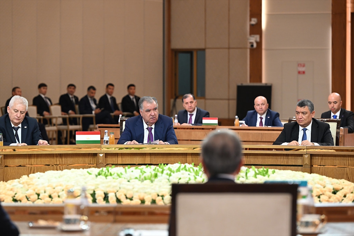ASTANA (AA) – Tacikistan Cumhurbaşkanı İmamali Rahman, ülkesinin karşılıklı menfaatlere
