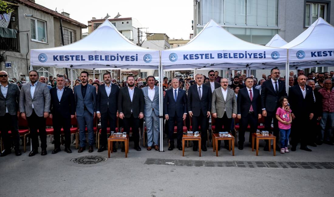 - "Yerel yönetimlerde geçtiğimiz 2 yılda özellikle CHP'li belediyeler bir