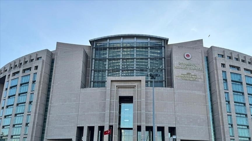 İstanbul merkezli 4 ayrı yolsuzluk soruşturmasında hakkında gözaltı kararı verilen