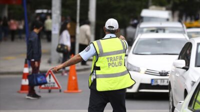 TBMM Adalet Komisyonunda, trafik cezalarının artırılmasına yönelik düzenlemeleri de içeren